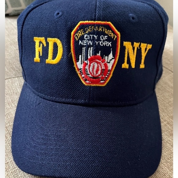 FDNY Men's Navy Blue Hat - Picture 2 of 3